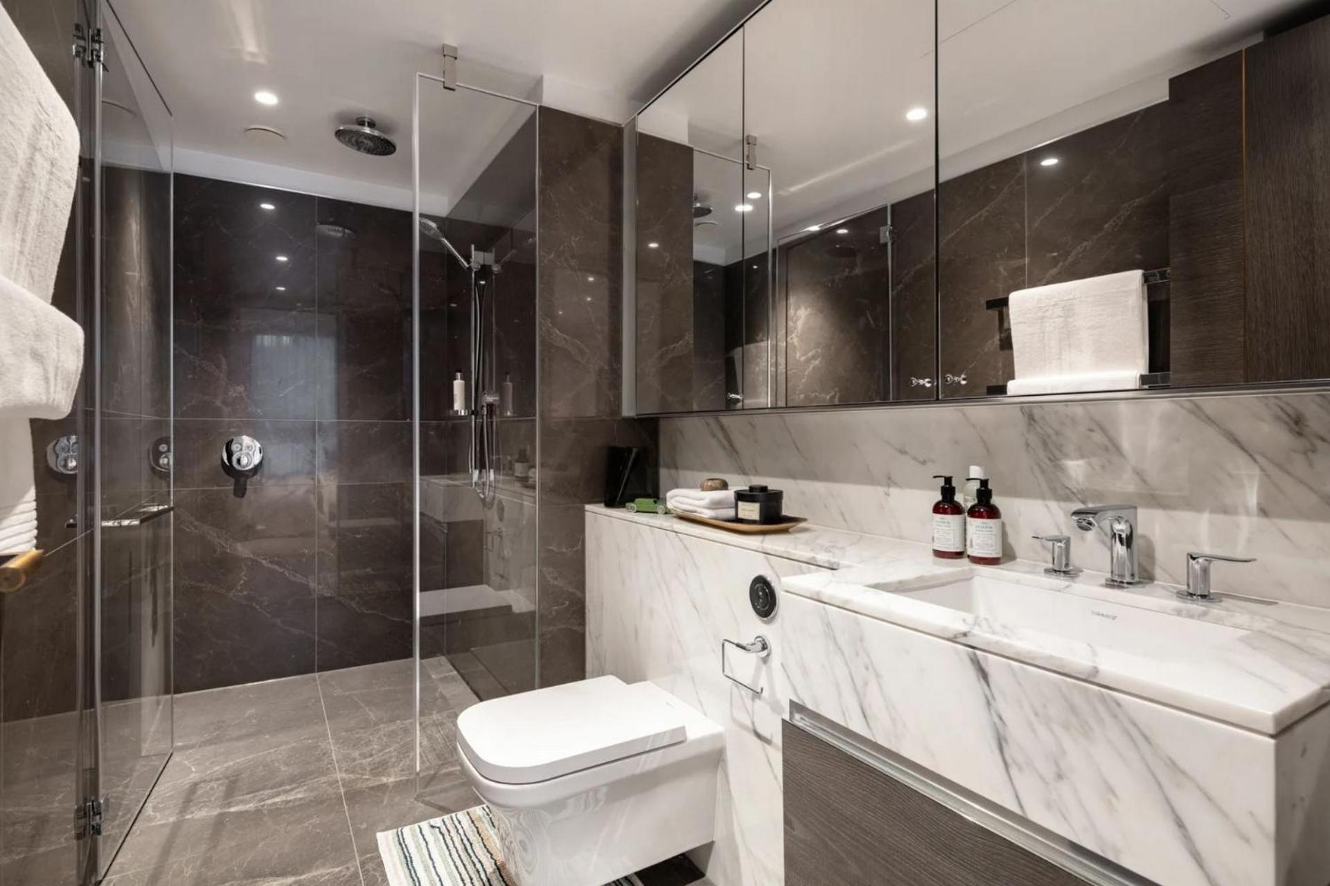 Upper Wimpole Apartment *